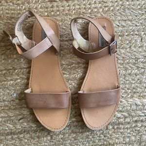 Steve Madden sandals